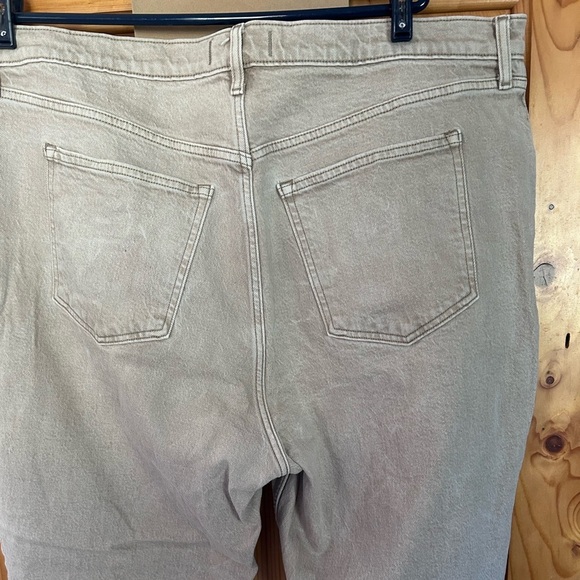 Abercrombie & Fitch The 90sUltra High Rise Straight Leg Jeans Size 35 / 20 short - Picture 6 of 7